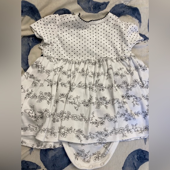 Adorable Easter or Passover dress for baby - Picture 3 of 4